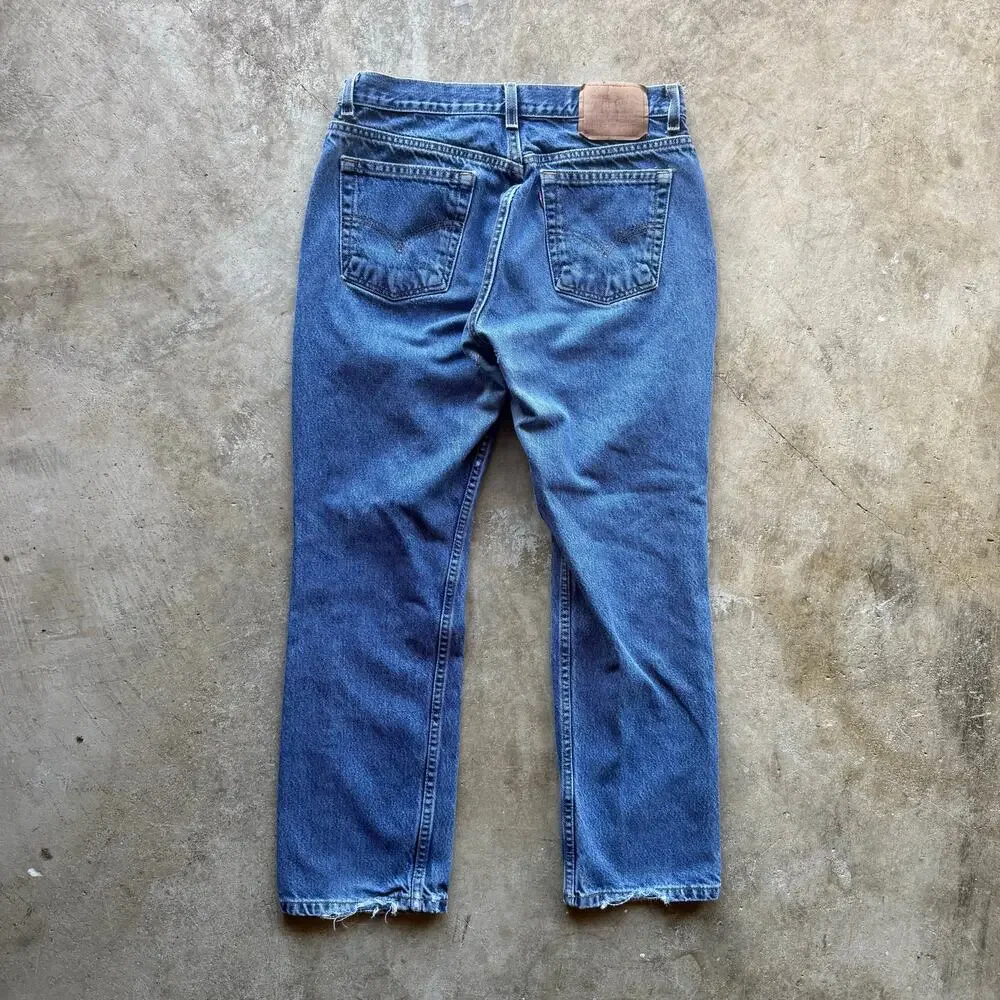Vtg 1990s Levis 505s Medium Wash Denim Blue Jeans Size 32x29